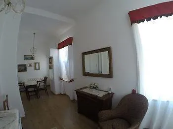 Il Palazzetto 3*